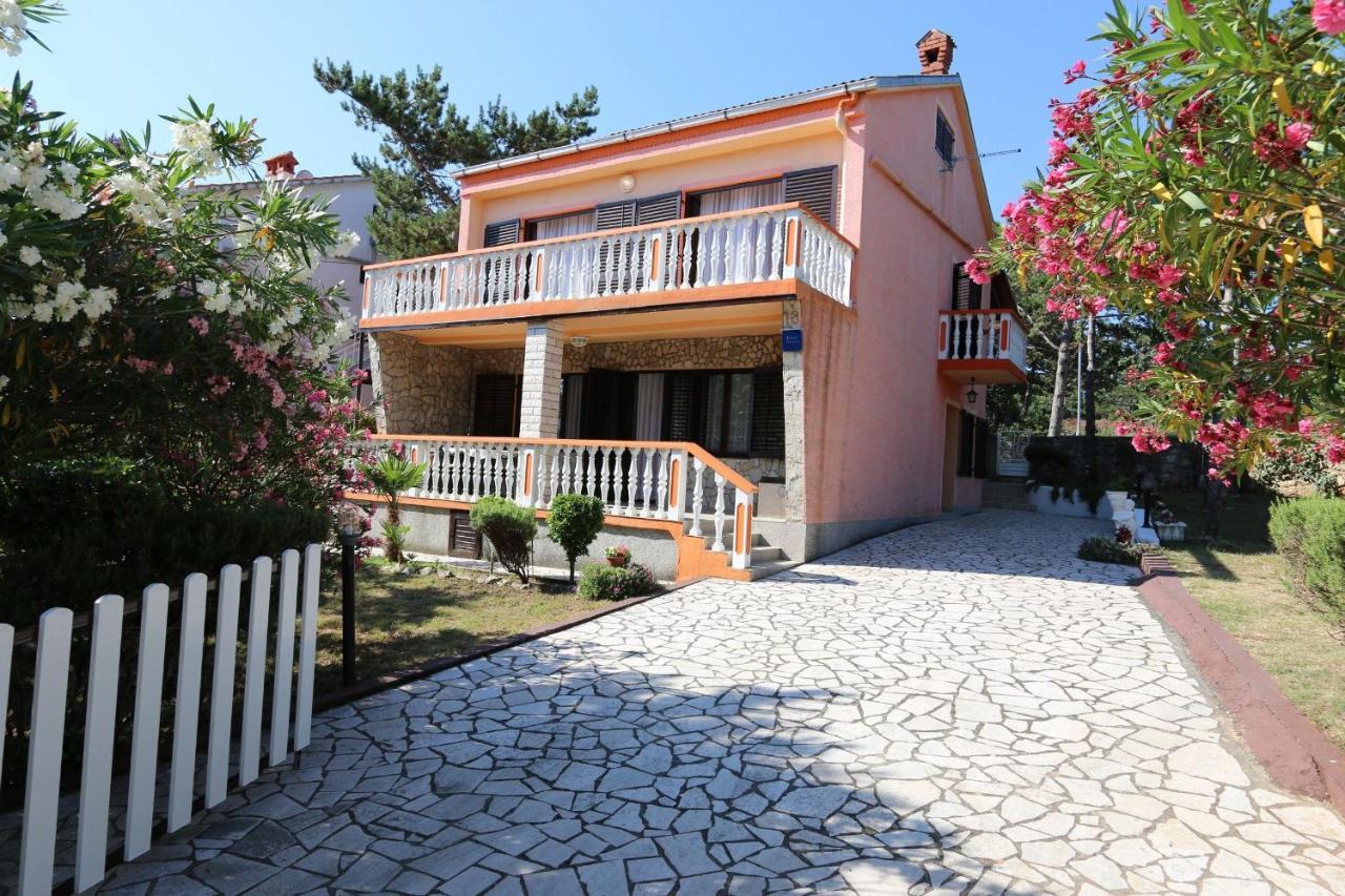 Apartments Vugrin Šilo 外观 照片